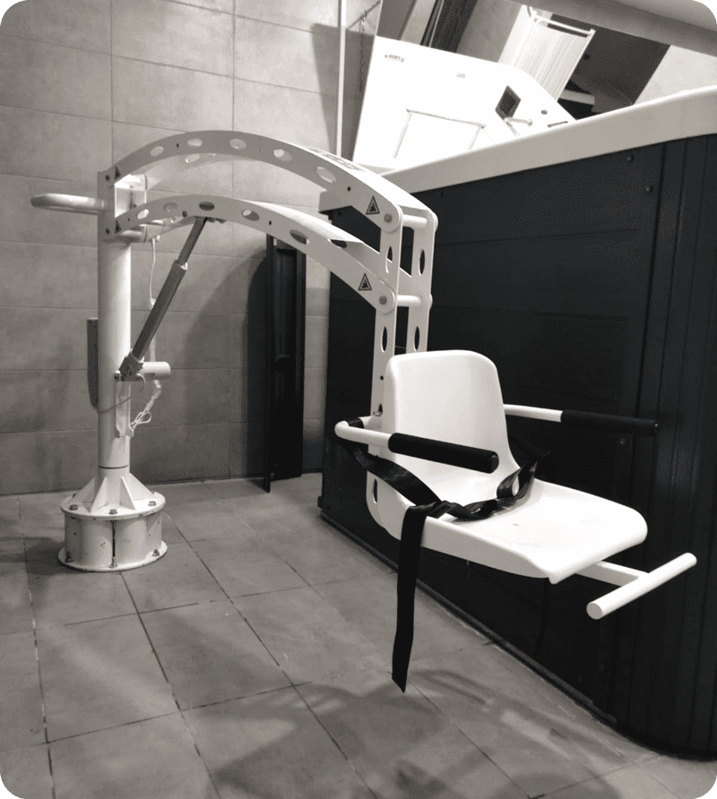 Elevated Pool Lift фото